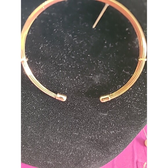 Gold Tone Vintage 14 Strand Round Open Bangle Bracelet 1960's-1980's Era - Picture 5 of 5
